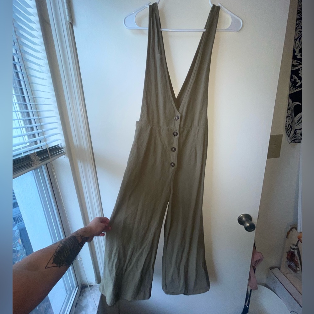 Small Sienna Sky romper (?)